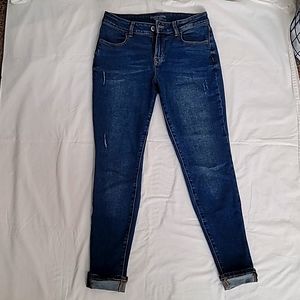 Maurices Mid-Rise Stetchy Jeans - Sz 10 reg